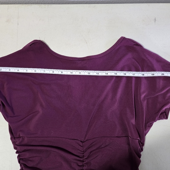 Vanity Cap Sleeve Ruched Top - Picture 4 of 6